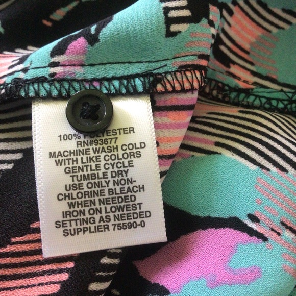 Boutique Brand women’s 2X plus long sleeves button front top flap pocket blouse - Picture 10 of 10